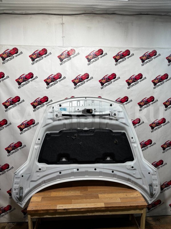 капот Nissan Juke 