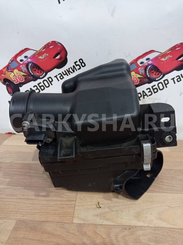 корпус воздушногo фильтра Nissan Juke 