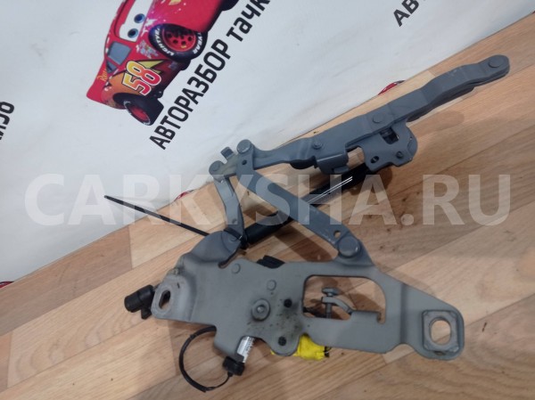 петля капота правая BMW 5er 