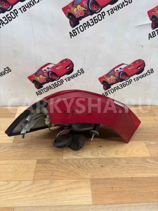 фонарь задний правый Skoda Fabia 