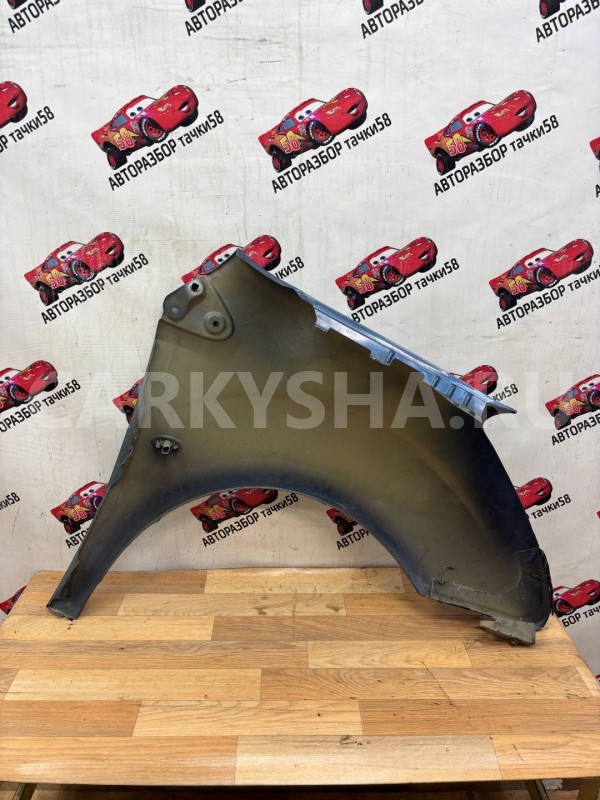 крыло переднее левое Peugeot Partner 