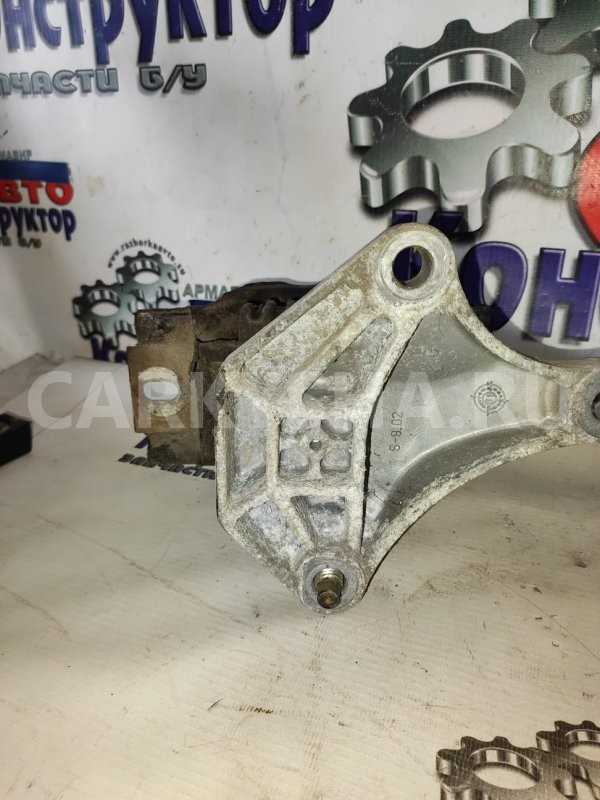 Опора кпп Ford Fiesta 