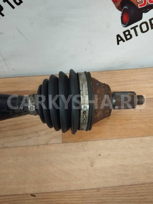 полуось передняя правая Skoda Fabia 