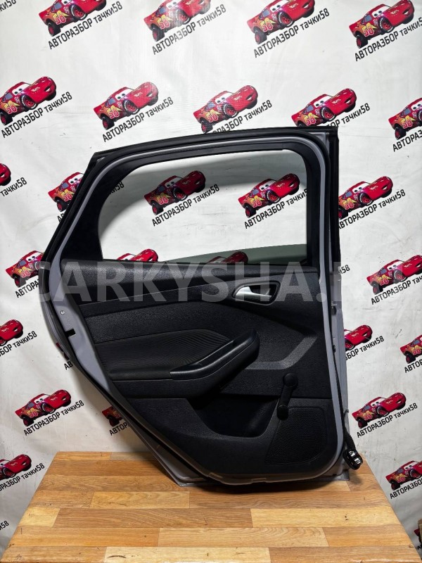 дверь задняя левая Ford Focus 